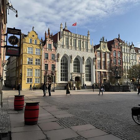 Flatbook - Old Town Apartments Ogarna Gdańsk Kültér fotó