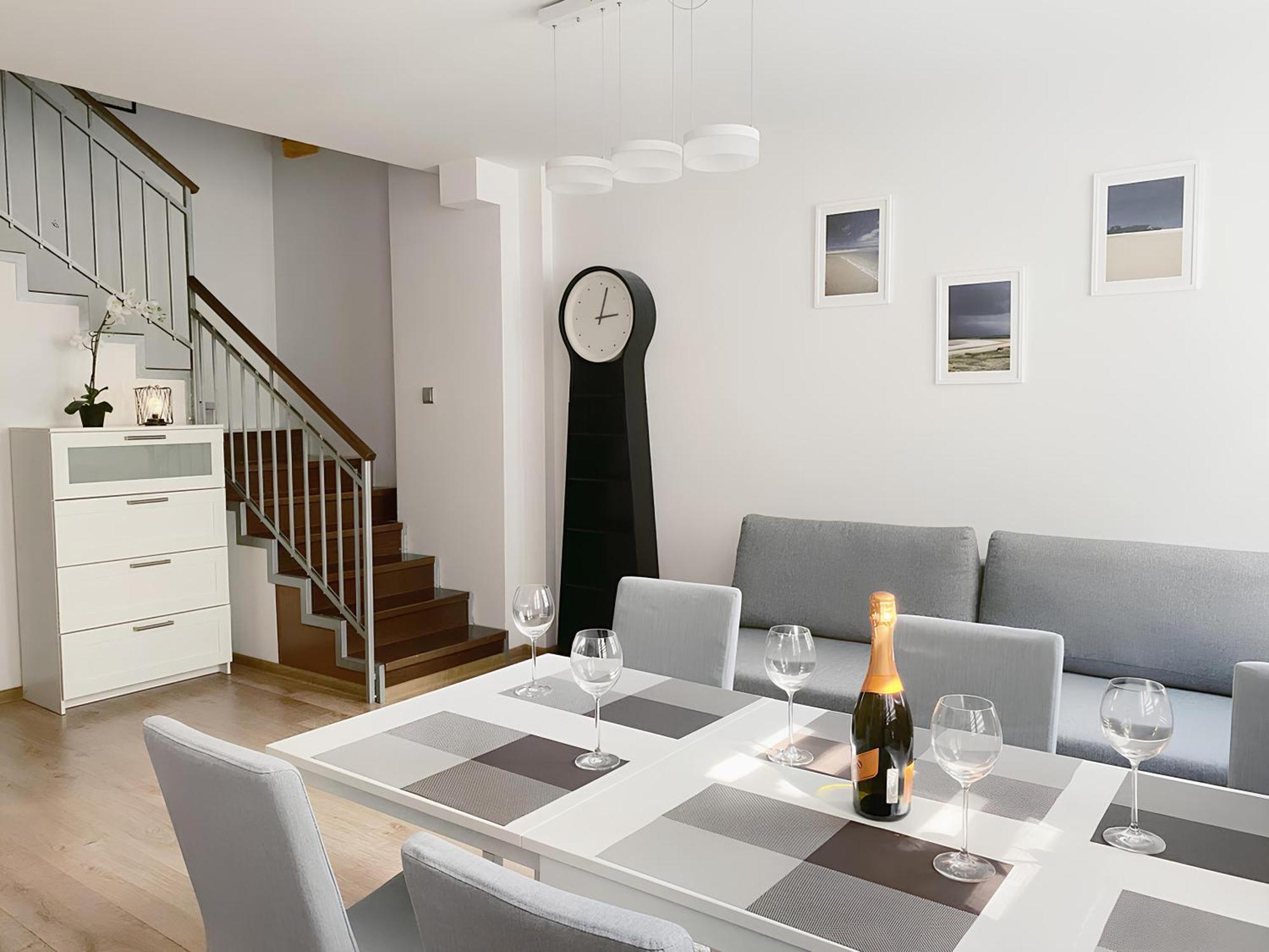 Flatbook - Old Town Apartments Ogarna Gdańsk Kültér fotó